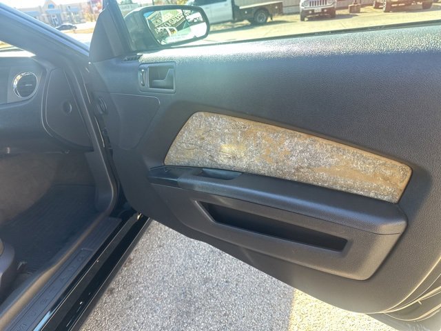 Used 2014 Ford Mustang Convertible w/ Equipment Group 102A image 6