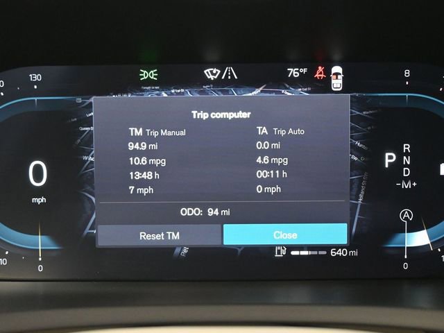 Used 2025 Volvo XC90 B6 Plus w/ Protection Package Premier image 28