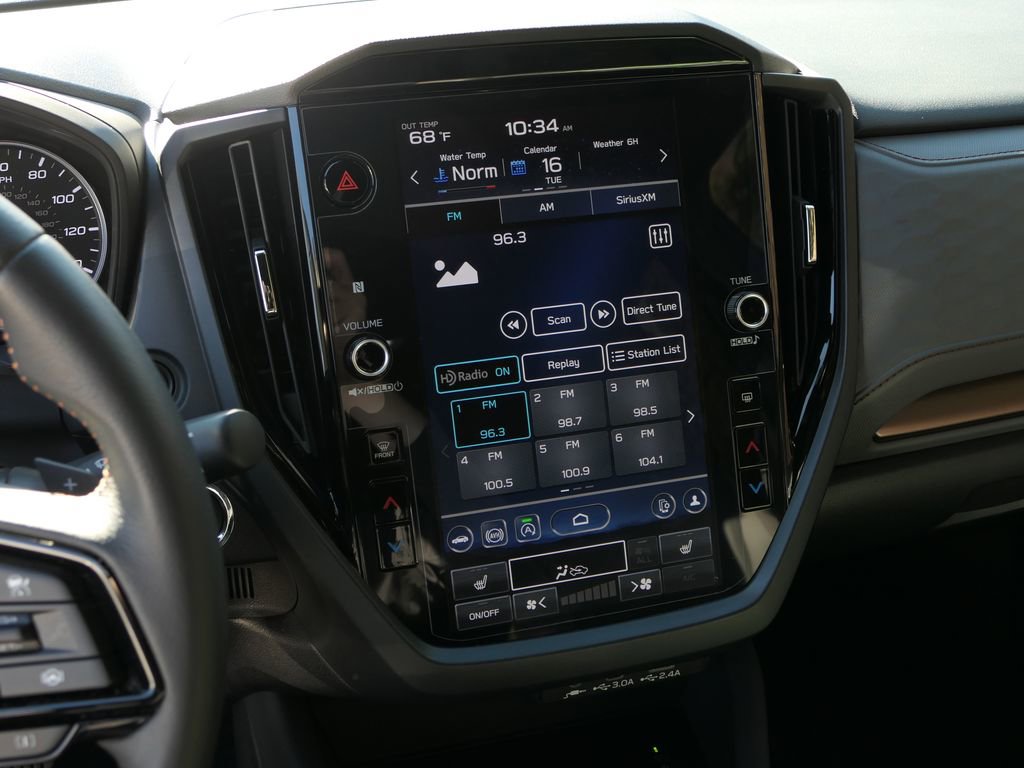 Used 2025 Subaru Forester Sport image 15