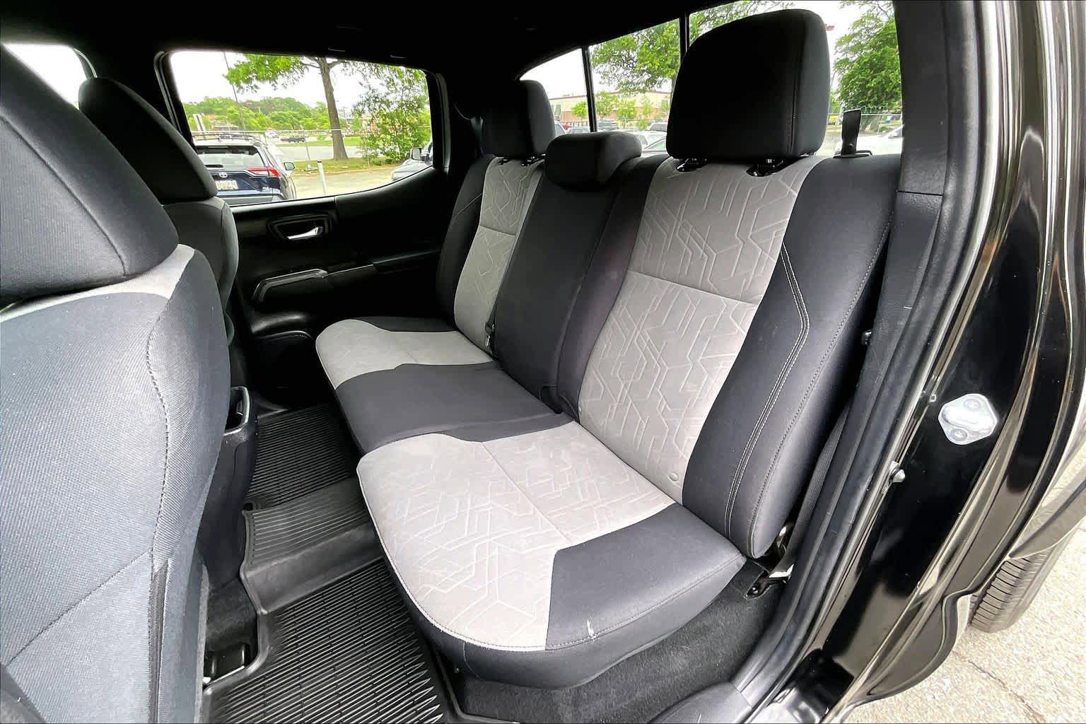 Used 2023 Toyota Tacoma TRD Sport AWD/4WD image 20