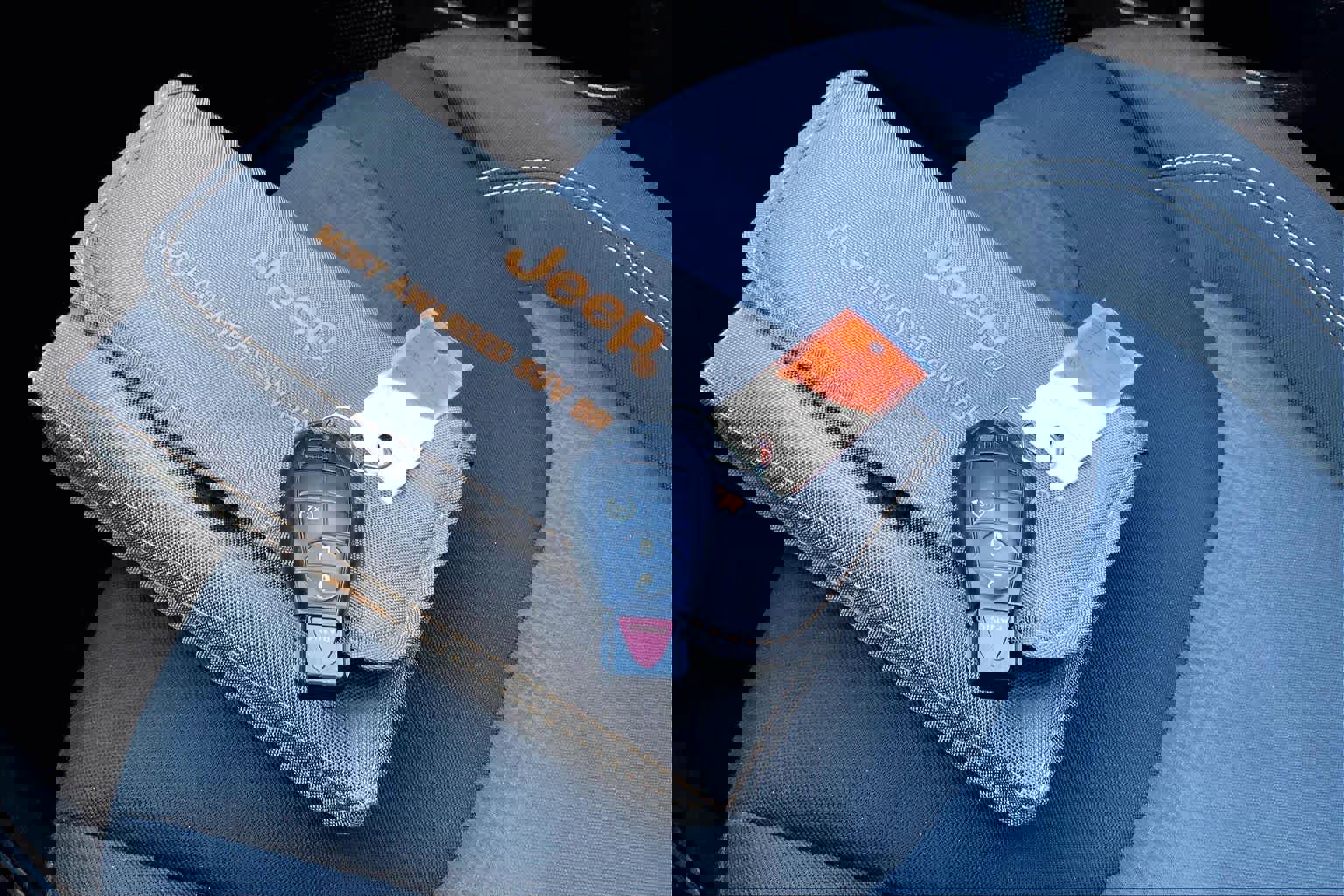 Used 2016 Jeep Cherokee Latitude w/ Cold Weather Group image 14