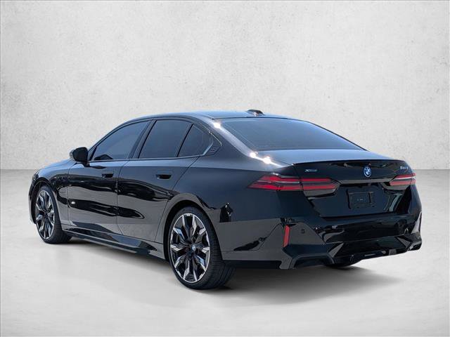 Used 2026 BMW 550e xDrive image 6