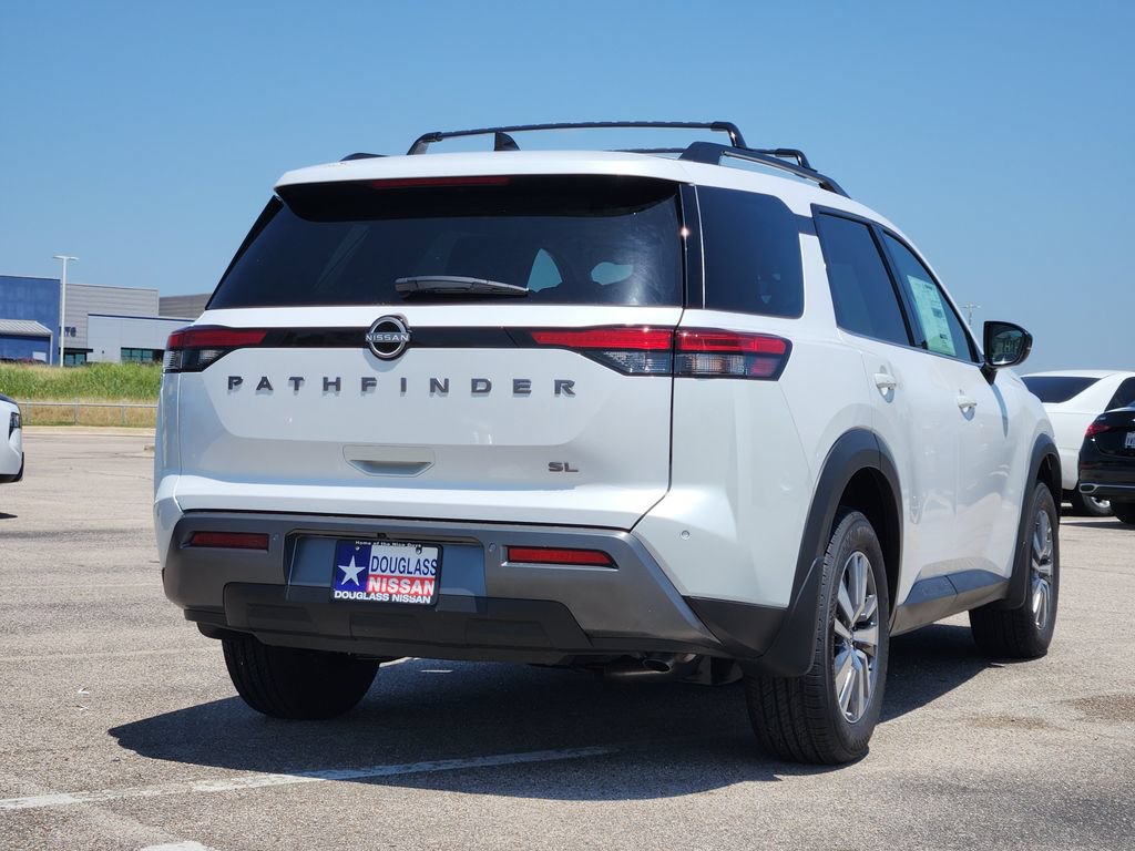 New 2026 Nissan Pathfinder SL FWD image 4