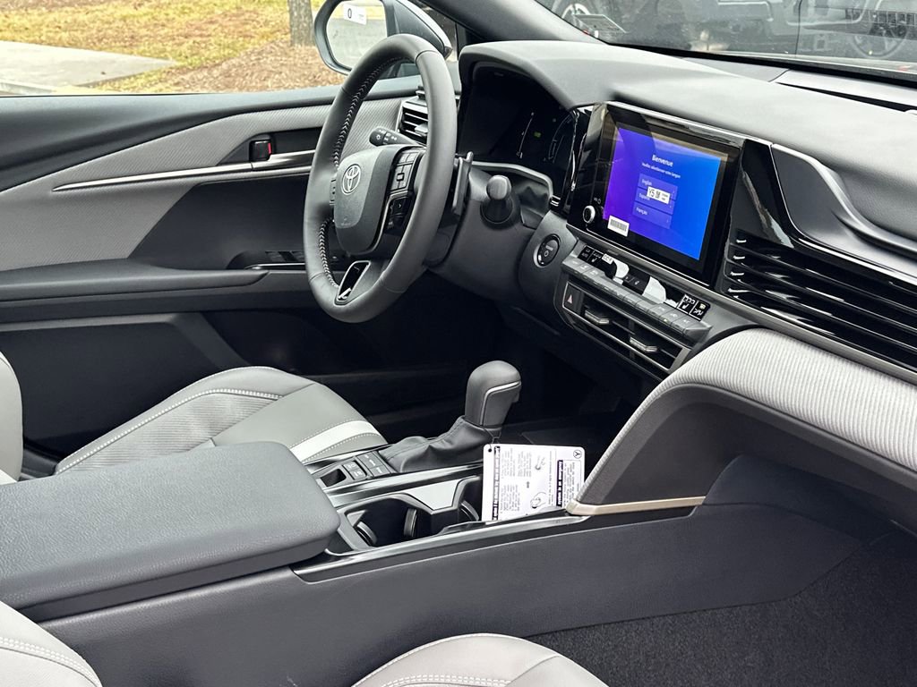 New 2026 Toyota Camry SE image 10