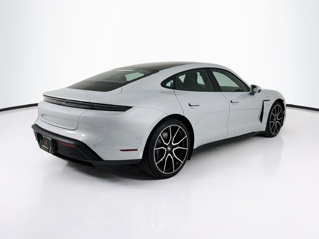 Certified 2025 Porsche Taycan RWD image 9