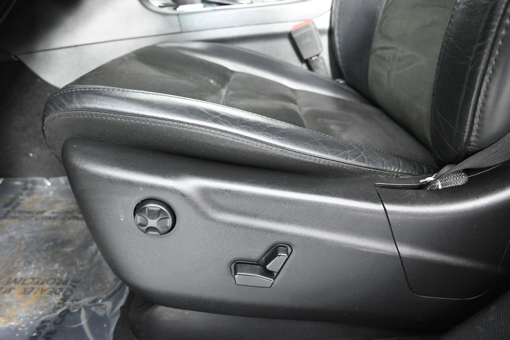 Used 2020 Jeep Grand Cherokee Altitude AWD/4WD image 21