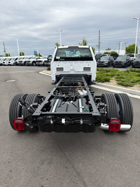 New 2026 Ford F550 4x4 Regular Cab Super Duty image 4