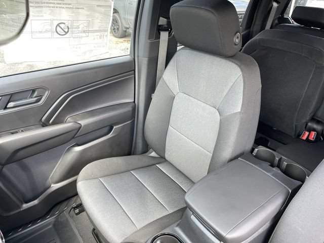 New 2026 Chevrolet Colorado W/T w/ WT Custom Package AWD/4WD image 23