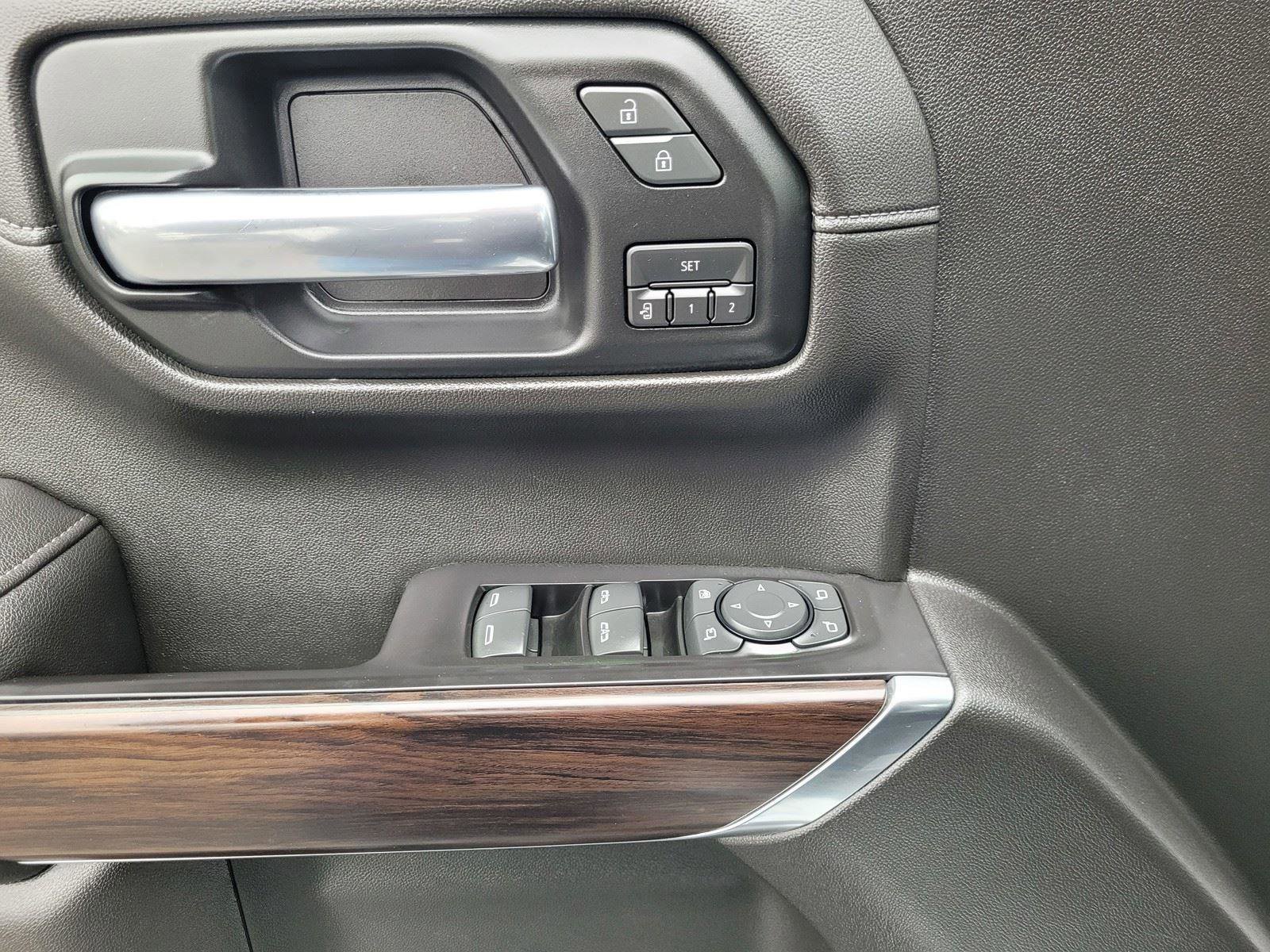 Used 2019 GMC Sierra 1500 SLT w/ SLT Premium Plus Package image 24