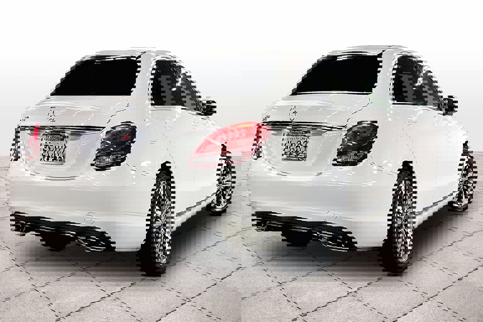 Used 2018 Mercedes-Benz C 300 Sedan image 14