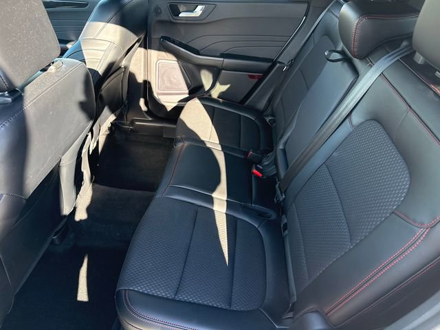 Used 2024 Ford Escape ST-Line Select w/ Tech Pack #2 image 13