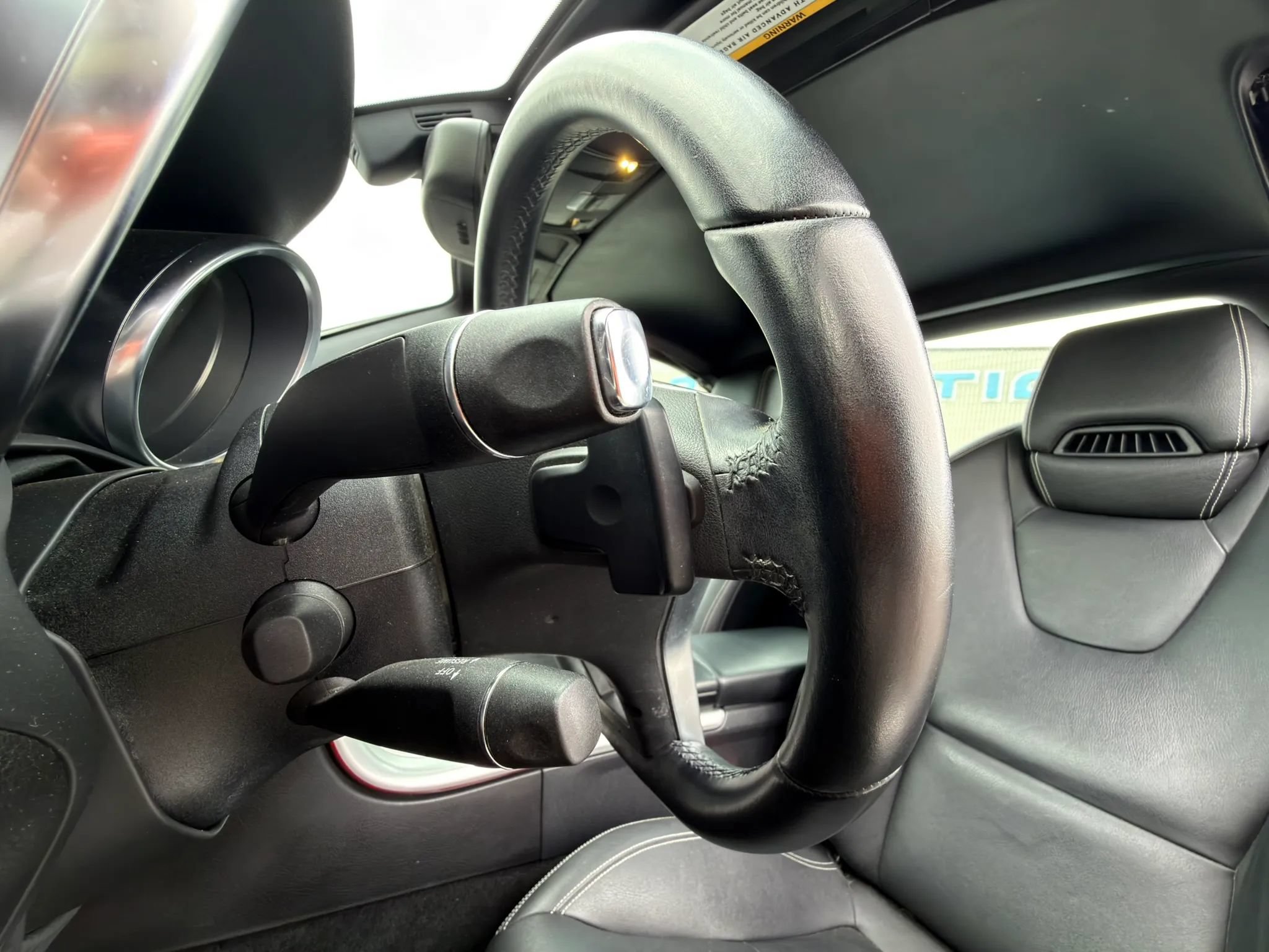 Used 2013 Mercedes-Benz SLK 250 image 34