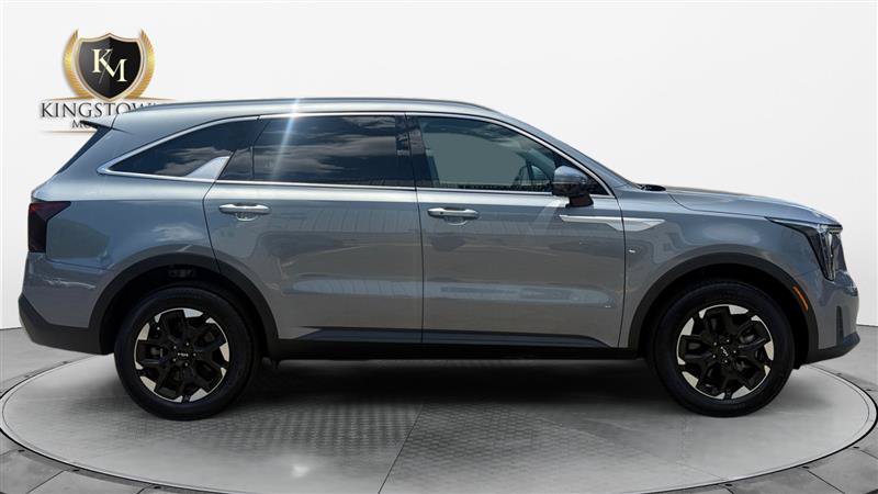 Used 2025 Kia Sorento S w/ Panoramic Sunroof Package AWD/4WD image 6