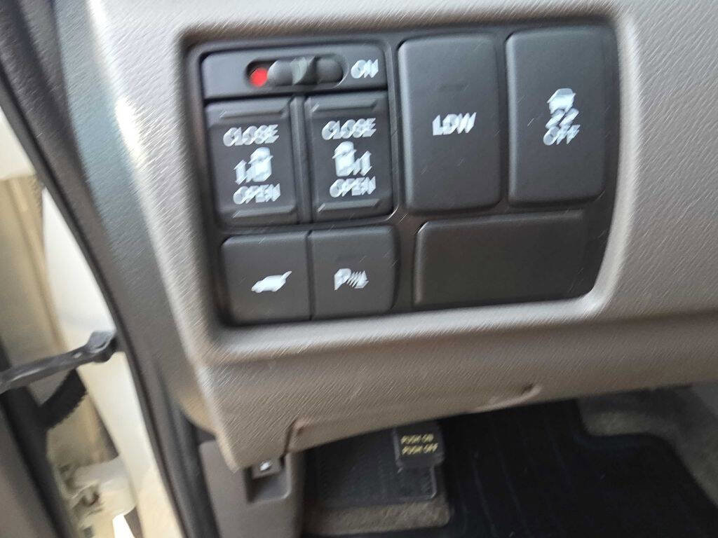 Used 2015 Honda Odyssey Touring Elite image 13