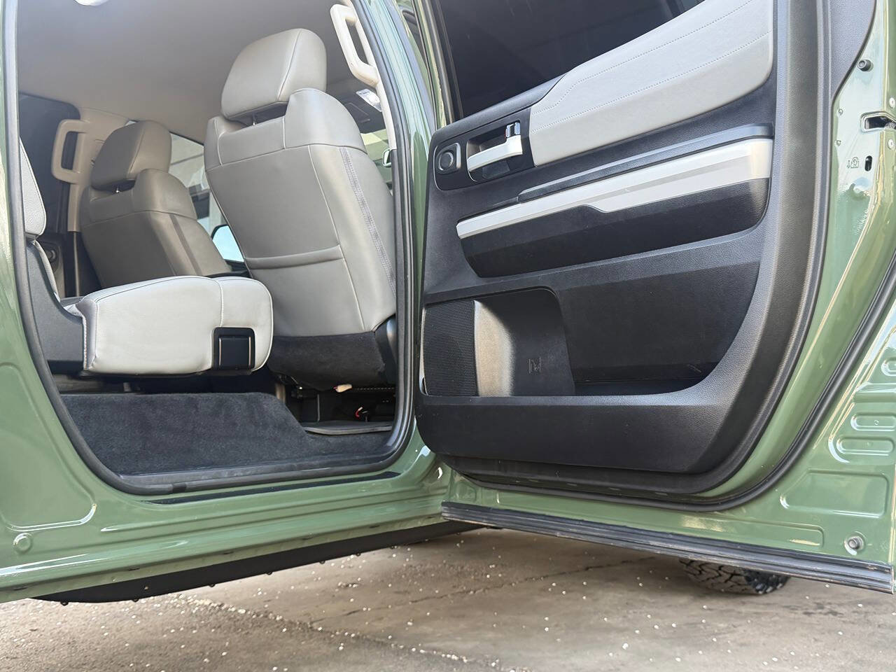 Used 2021 Toyota Tundra Limited w/ Limited Premium Package image 64