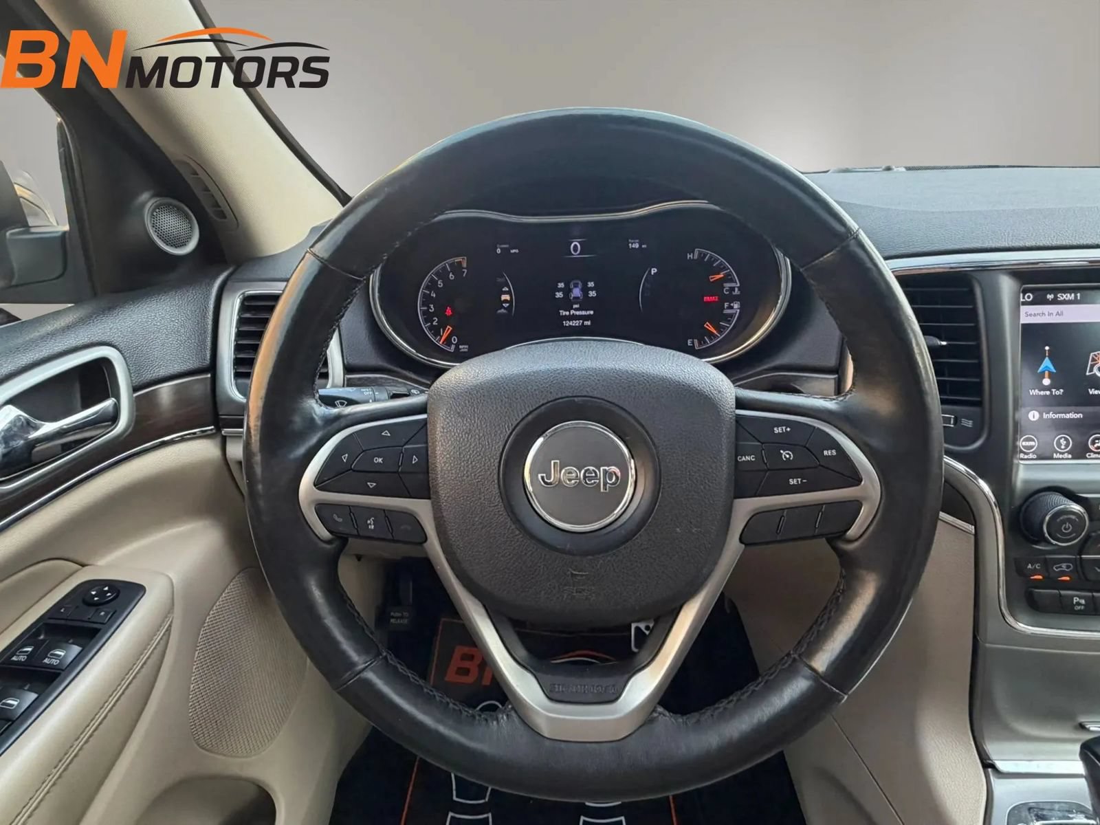 Used 2018 Jeep Grand Cherokee Limited w/ Luxury Group II AWD/4WD image 20