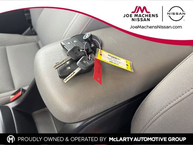 Used 2018 Chevrolet Colorado W/T w/ WT Convenience Package image 27