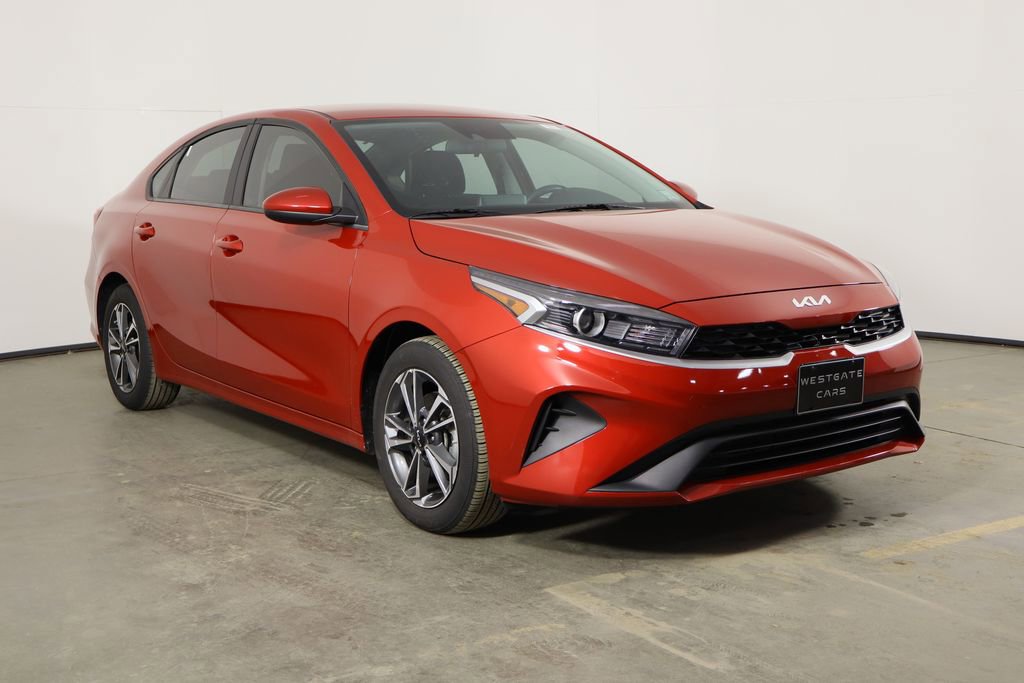 Used 2024 Kia Forte LXS image 40