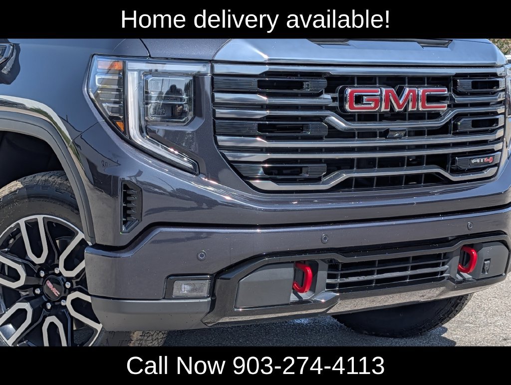 Used 2024 GMC Sierra 1500 AT4 w/ Technology Package AWD/4WD image 12