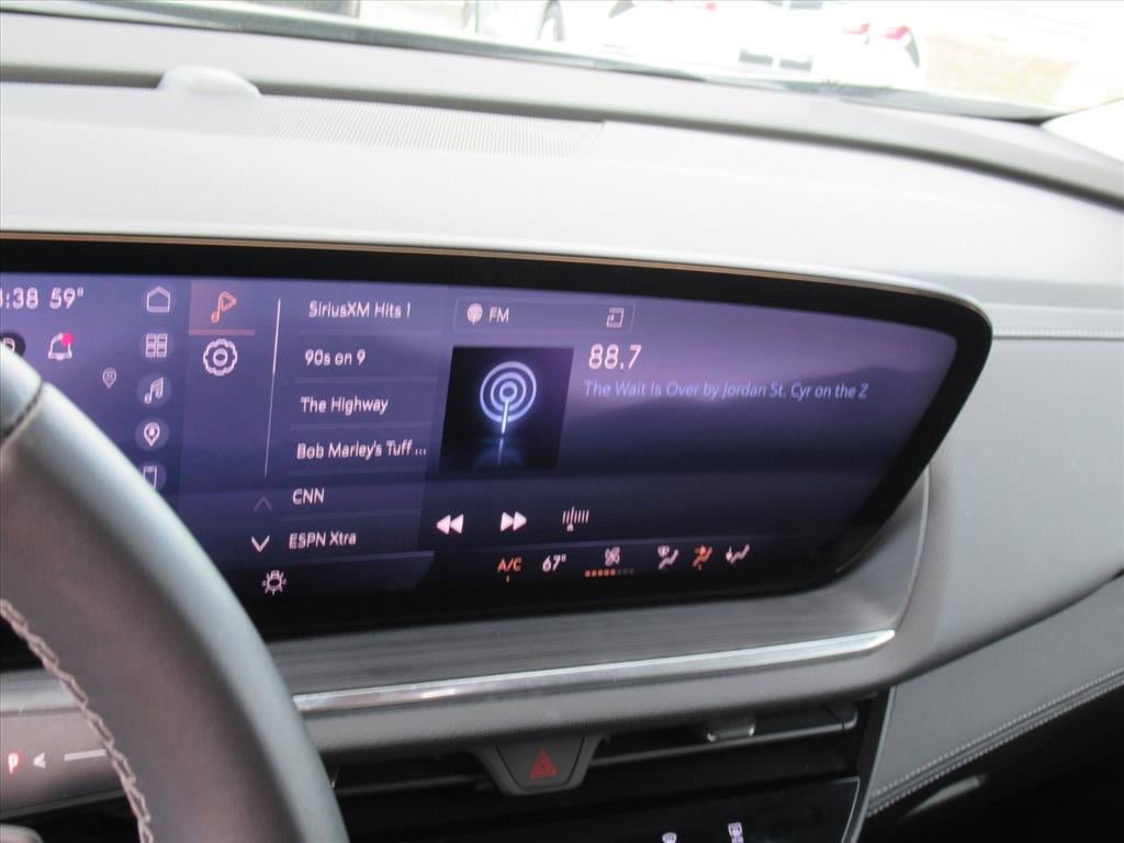 Used 2025 Buick Envision Preferred AWD/4WD image 22