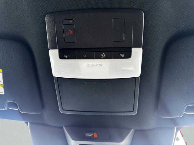 Used 2024 Nissan Pathfinder Rock Creek AWD/4WD image 35