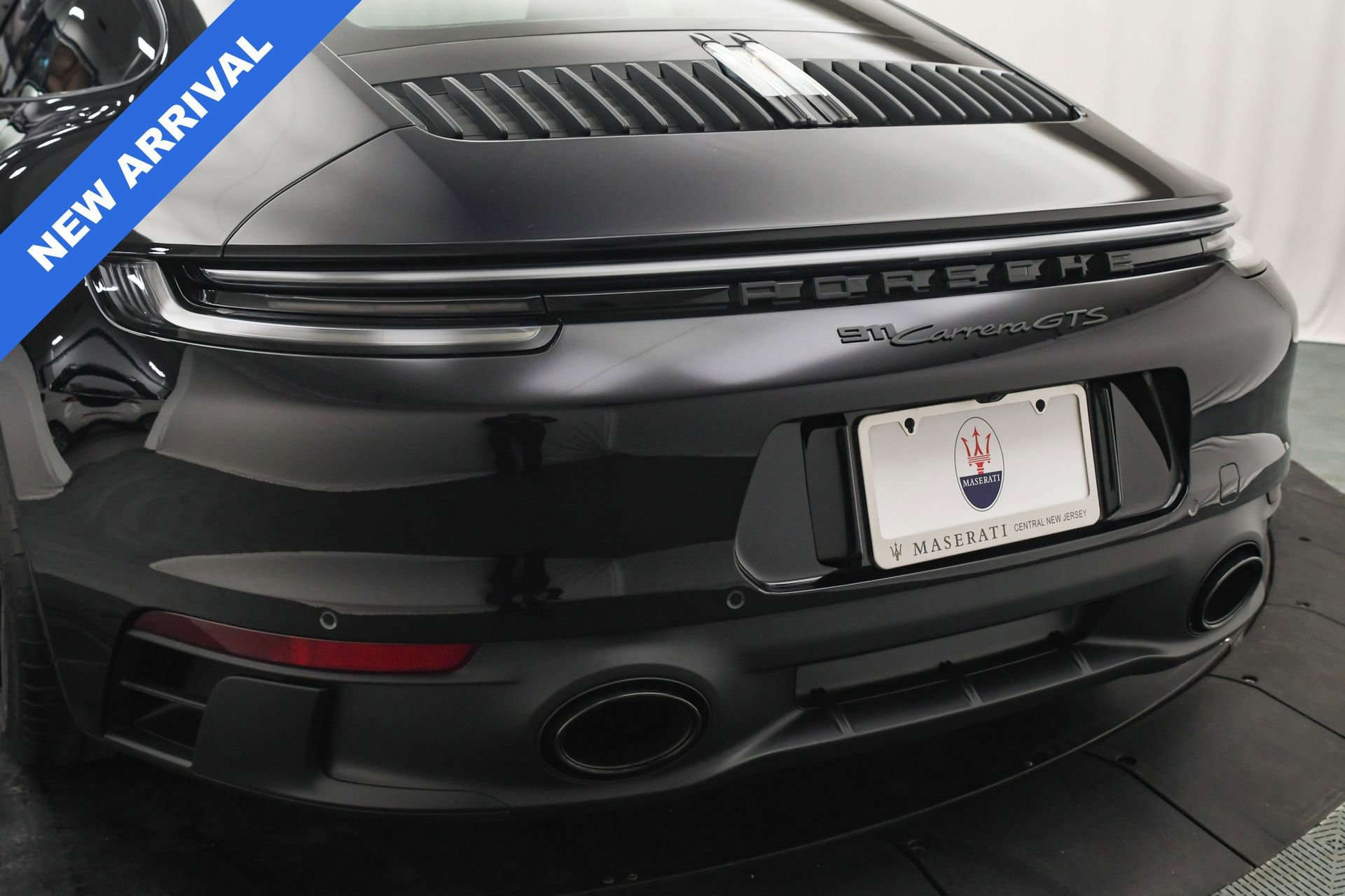 Used 2024 Porsche 911 Carrera GTS image 19