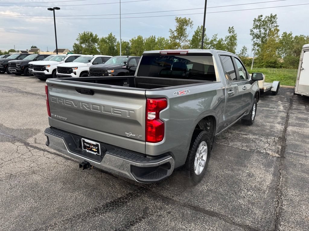 Used 2025 Chevrolet Silverado 1500 LT AWD/4WD image 7