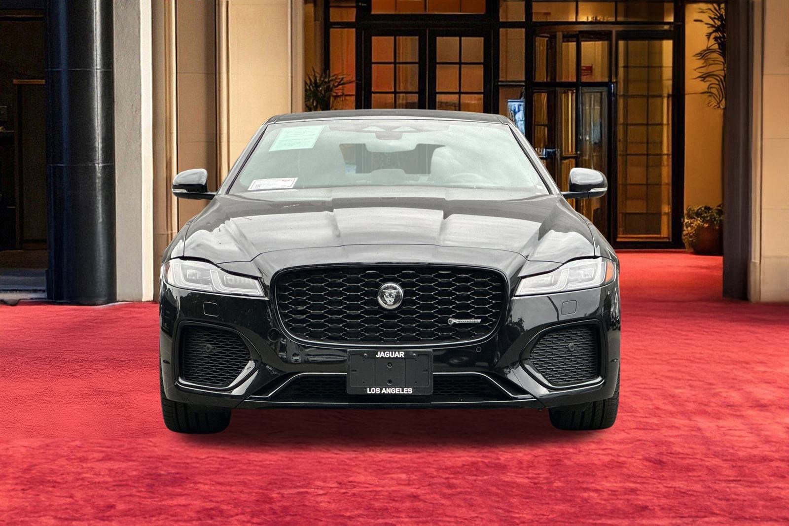 Used 2024 Jaguar XF R-Dynamic SE image 7