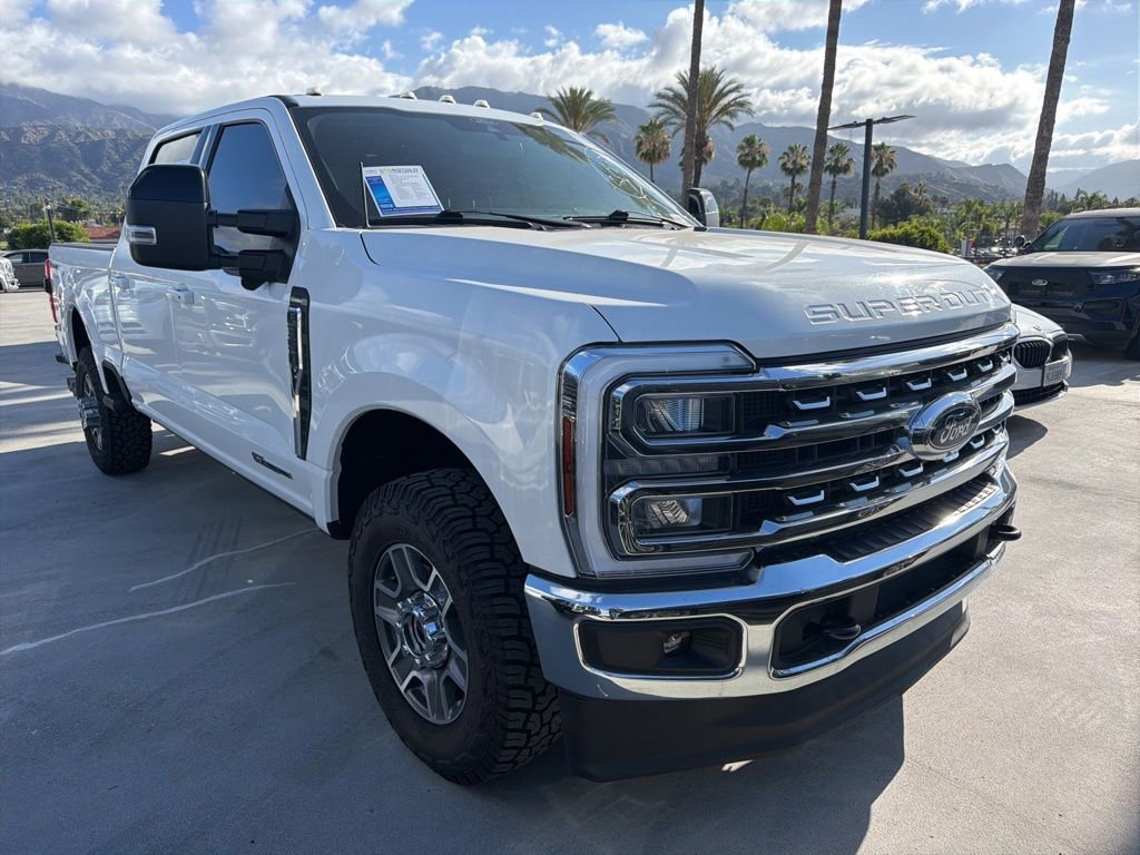 Used 2024 Ford F350 Lariat AWD/4WD image 3