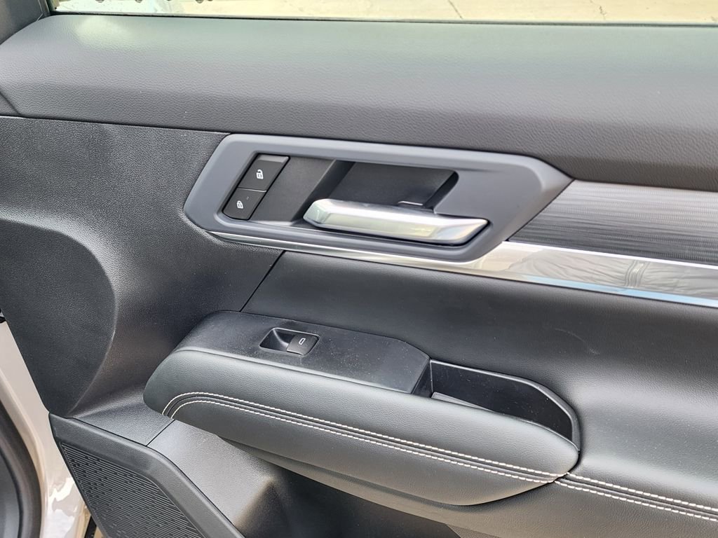 New 2026 GMC Terrain Elevation w/ Black Edition image 37