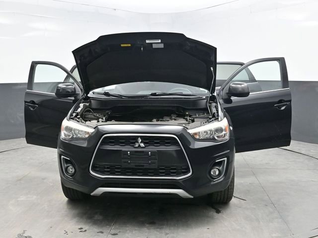 Used 2014 Mitsubishi Outlander Sport SE AWD/4WD image 40