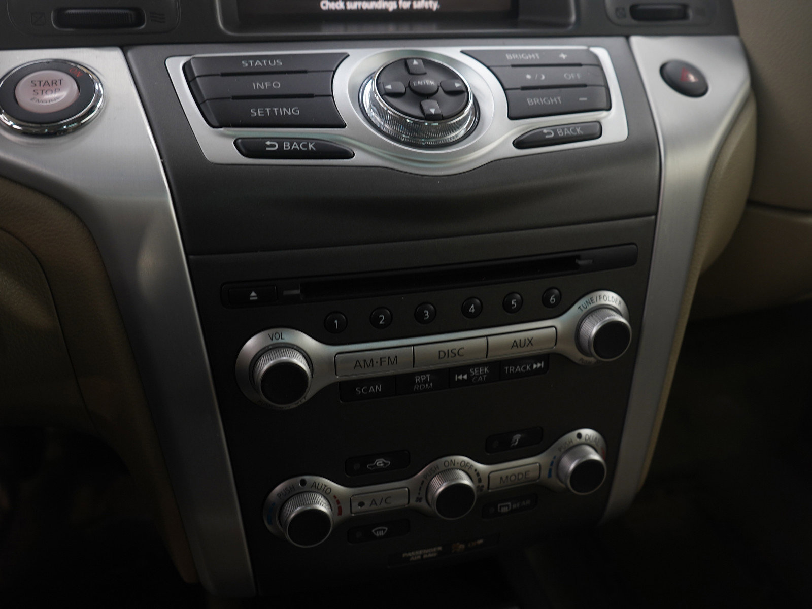 Used 2011 Nissan Murano SL image 22