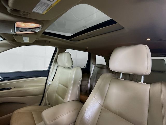 Used 2021 Jeep Grand Cherokee Limited AWD/4WD image 21