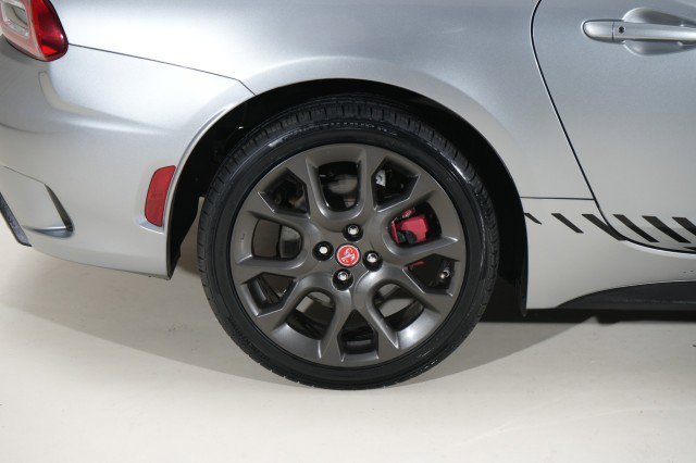 Used 2017 FIAT 124 Spider Abarth image 34