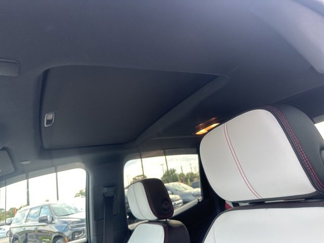 Used 2024 GMC Canyon AT4X image 15