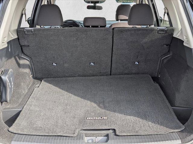 Used 2024 Nissan Rogue SV image 6