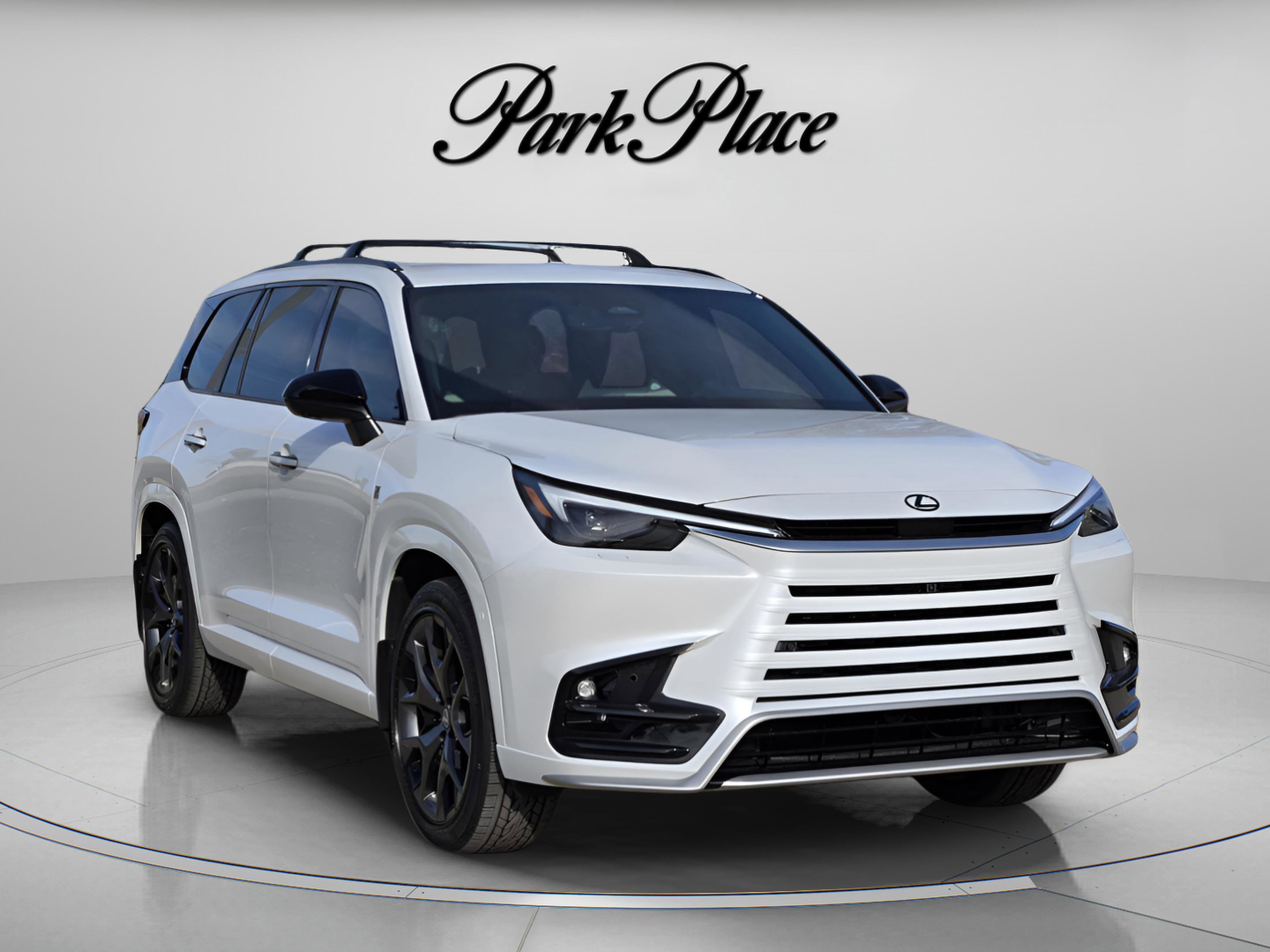 New 2026 Lexus TX 500h AWD image 4