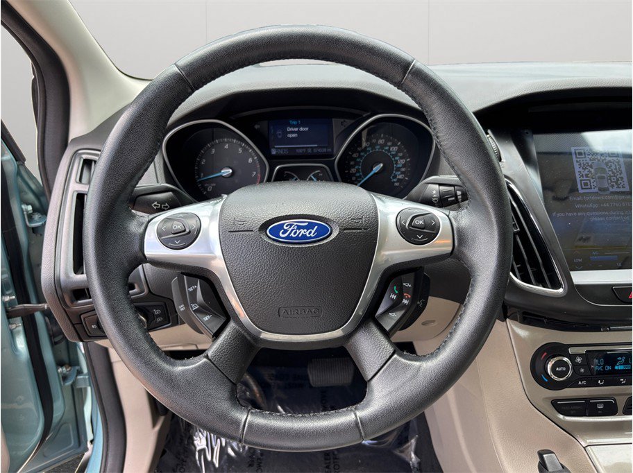 Used 2012 Ford Focus SEL FWD image 18