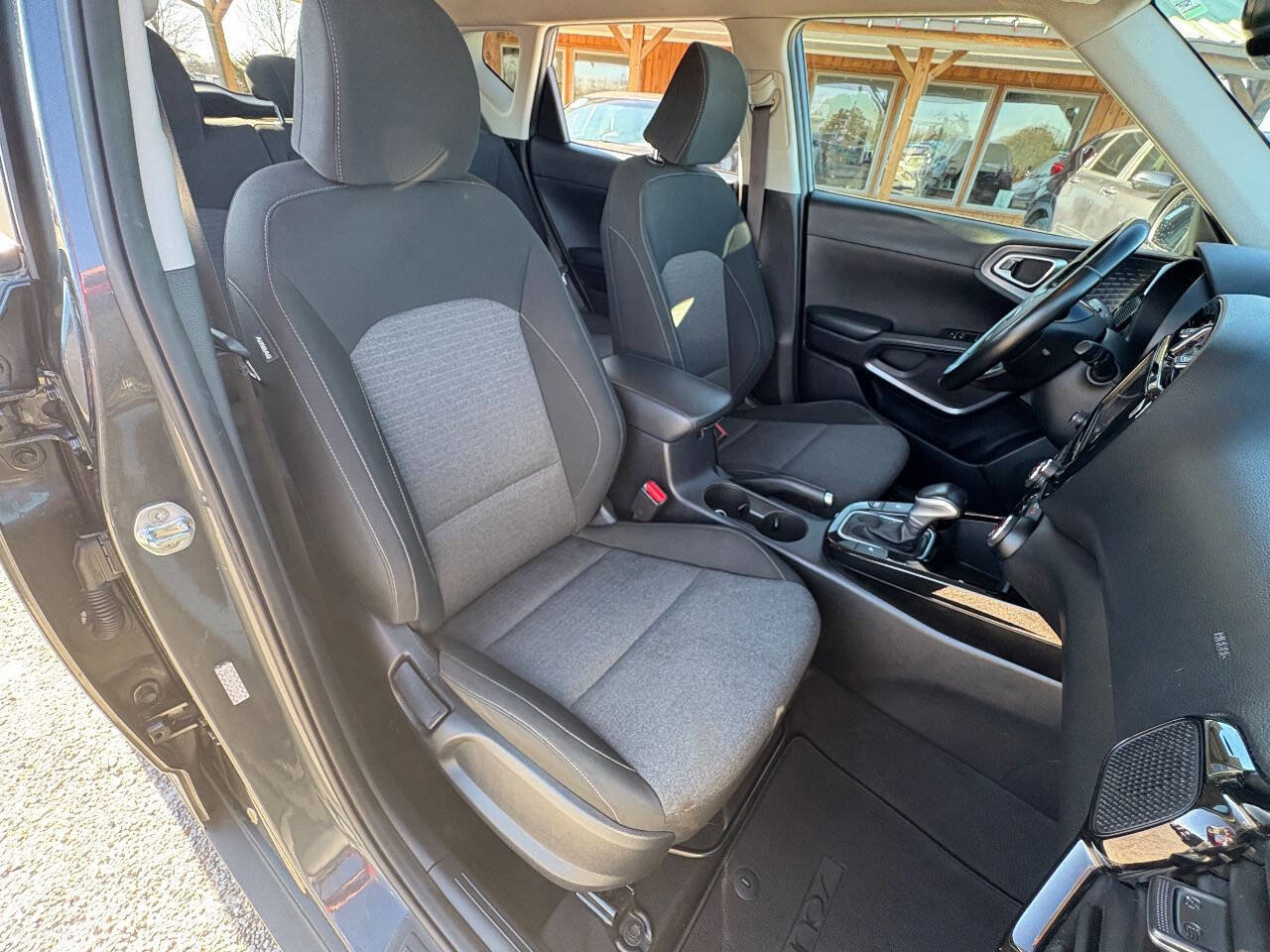 Used 2020 Kia Soul EX image 24