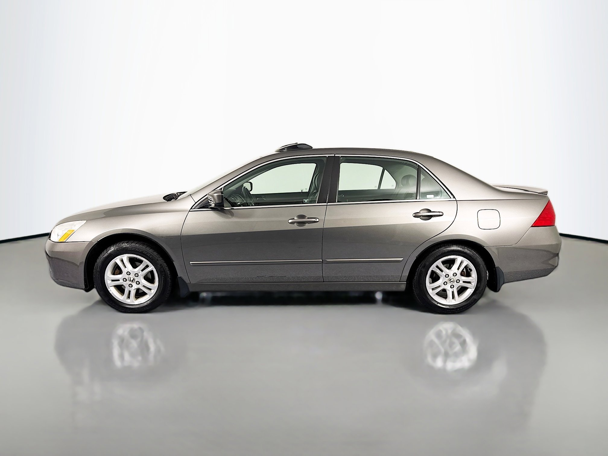 Used 2006 Honda Accord EX-L image 8