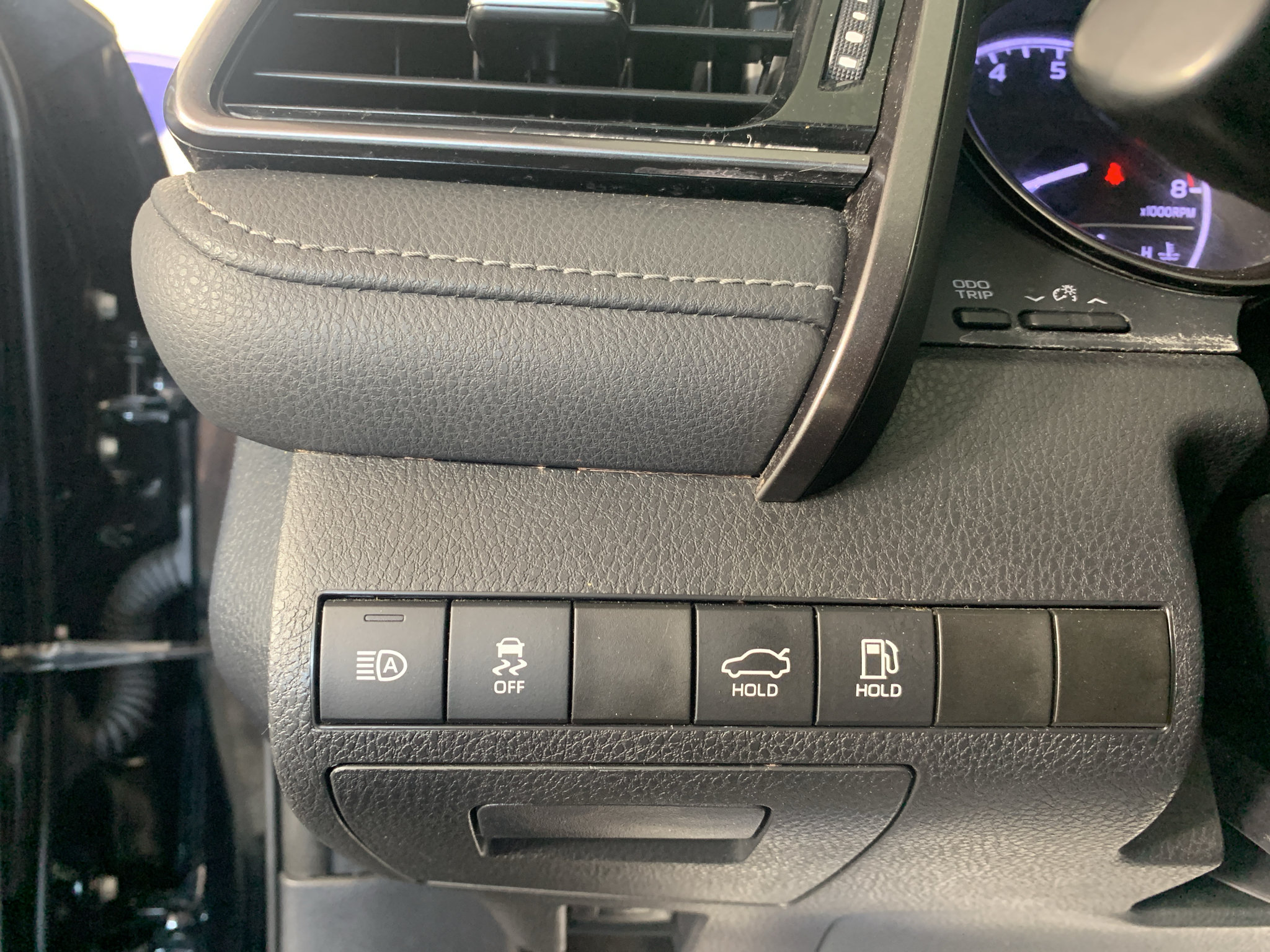 Used 2023 Toyota Camry SE FWD image 16