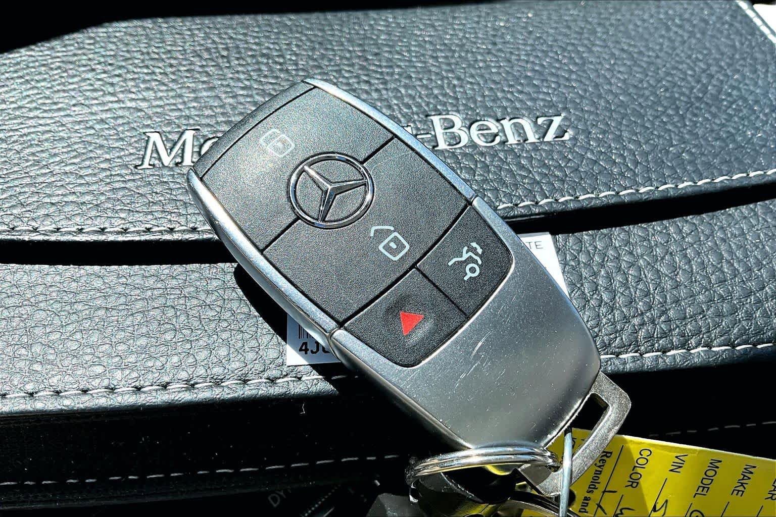 Used 2021 Mercedes-Benz GLS 450 4MATIC image 15