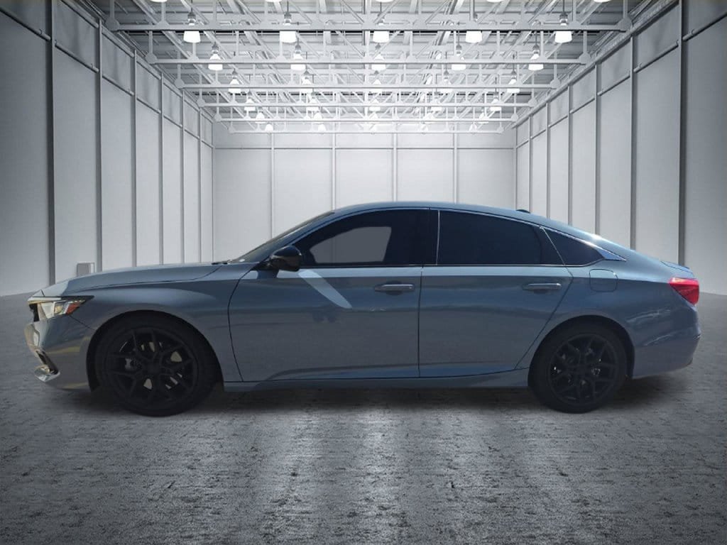 Used 2022 Honda Accord Sport image 3