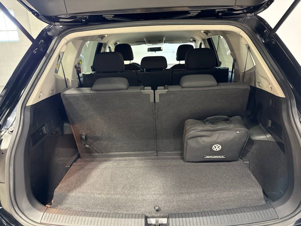 Used 2018 Volkswagen Tiguan S FWD image 27