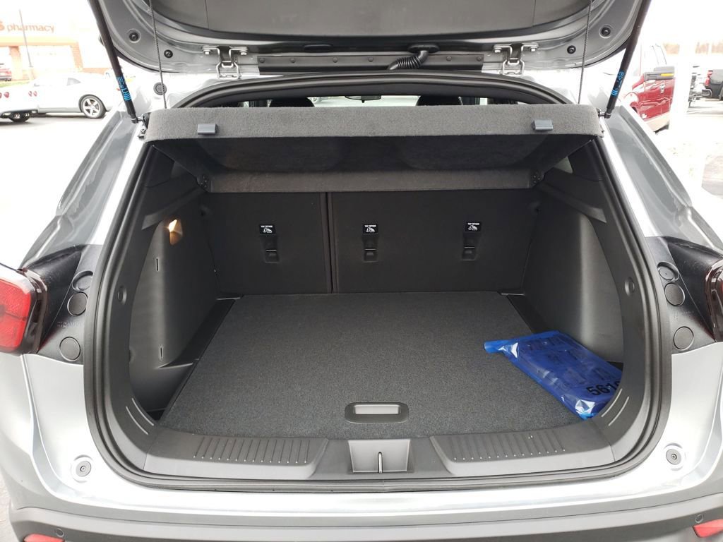 New 2026 Chevrolet Trax RS w/ Driver Confidence Package image 19