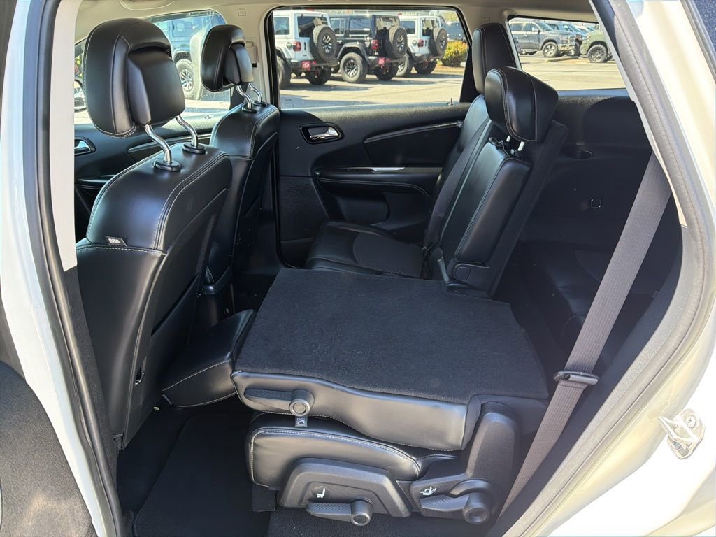 Used 2018 Dodge Journey Crossroad image 24