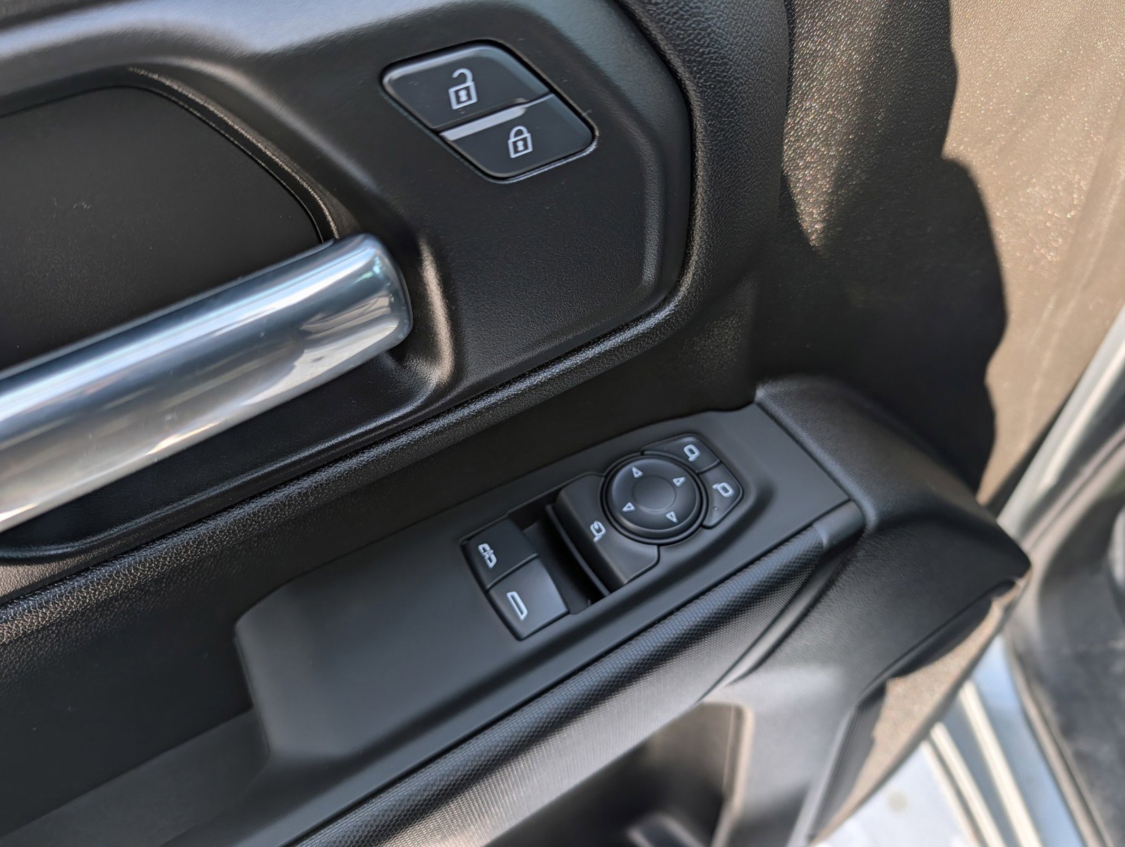 Used 2024 GMC Sierra 2500 Pro w/ Snow Plow Prep/Camper Package image 18