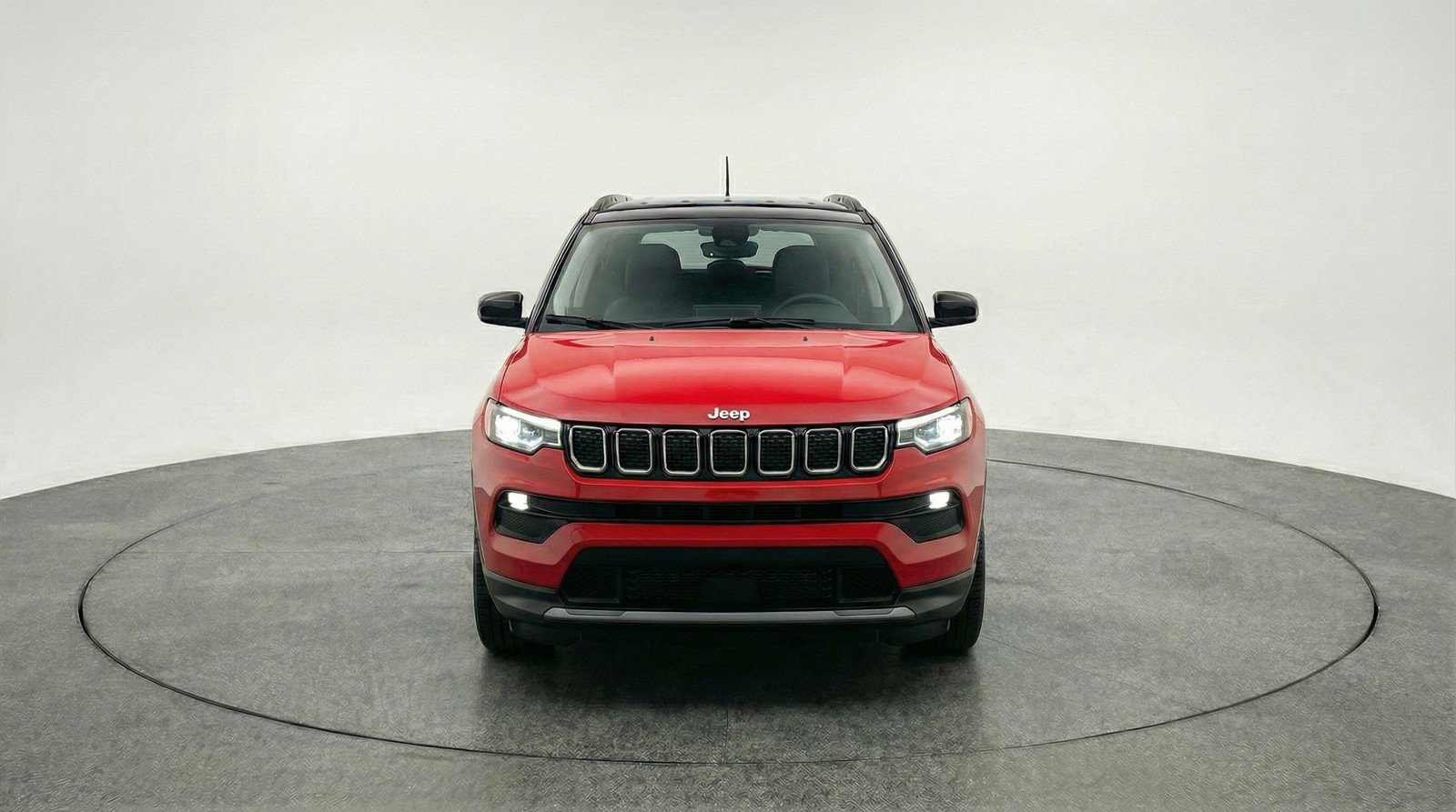 Used 2025 Jeep Compass Limited image 2