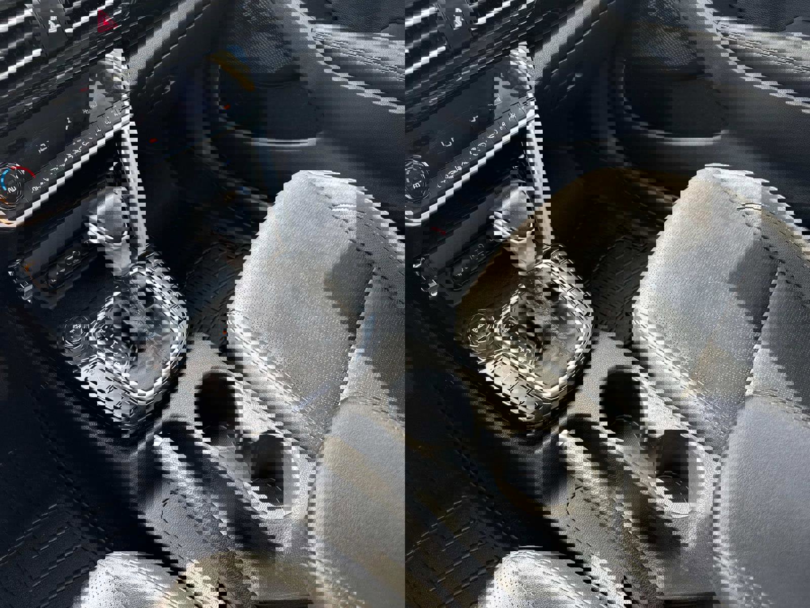 Used 2021 Kia Seltos EX image 14