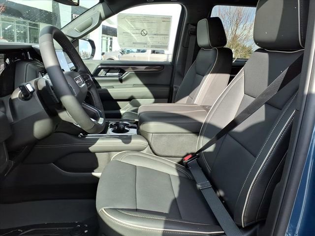 New 2026 GMC Yukon Elevation w/ LPO, Floor Liner Package image 8